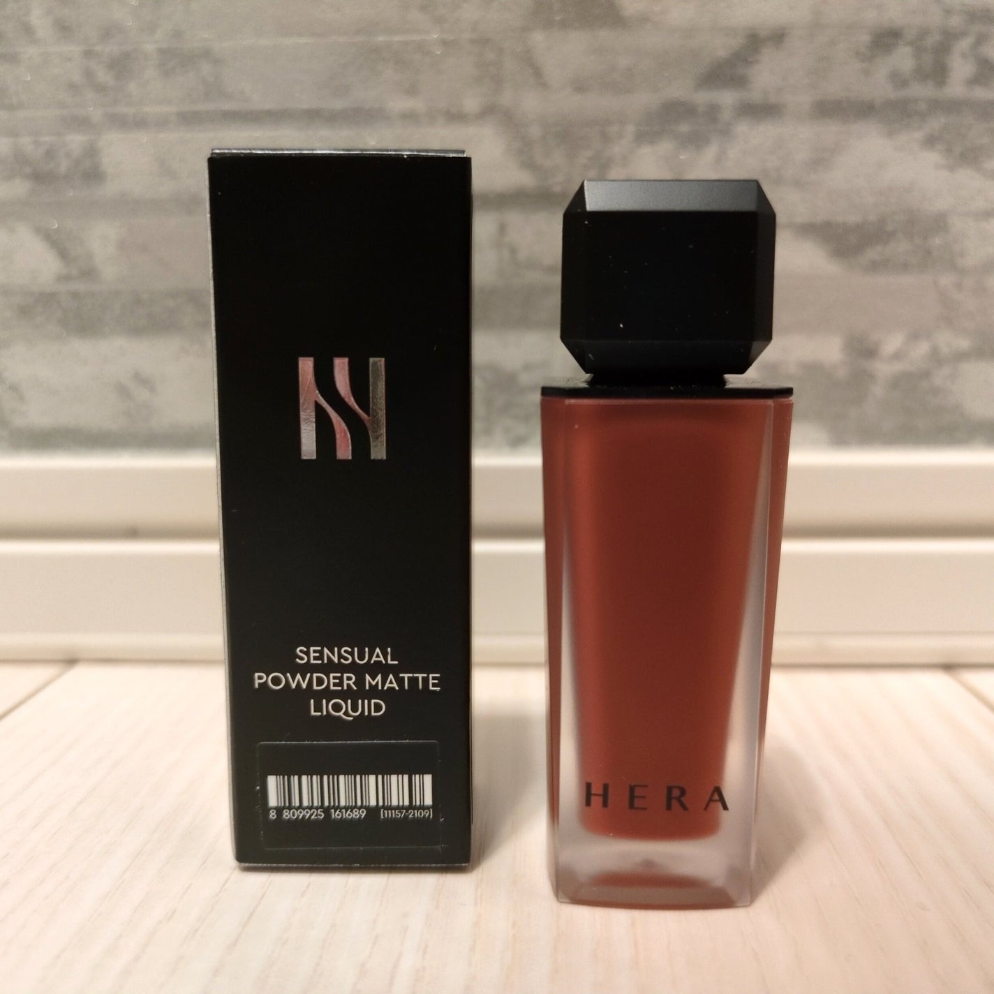 センシュアル パウダーマット リキッド N/HERA/口紅を使ったクチコミ(1枚目)