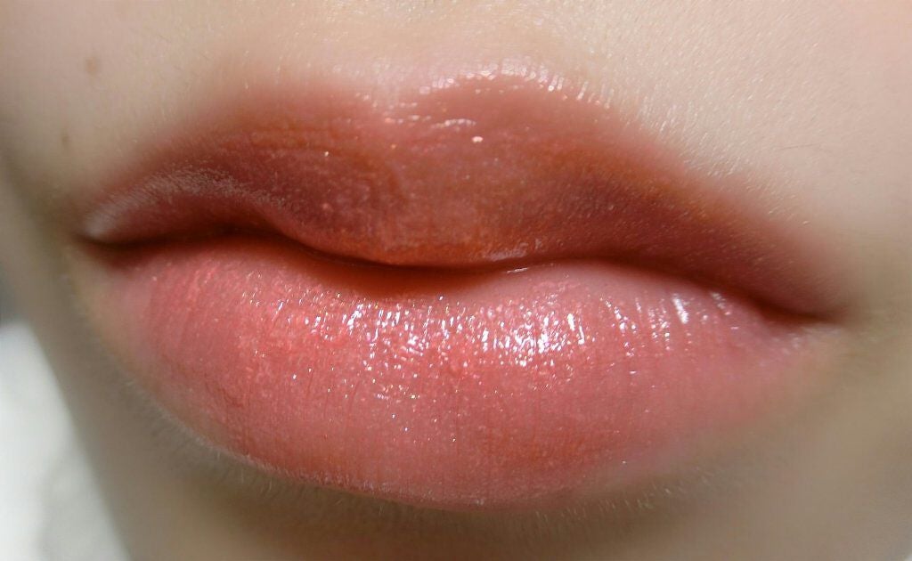 メスメリック リップスティック/CHICCA/口紅を使ったクチコミ(5枚目)