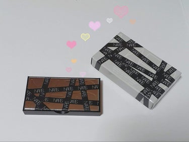 アンラップド ミニアイシャドーパレット DOLCE VITA/NARS/アイシャドウパレットを使ったクチコミ（3枚目）