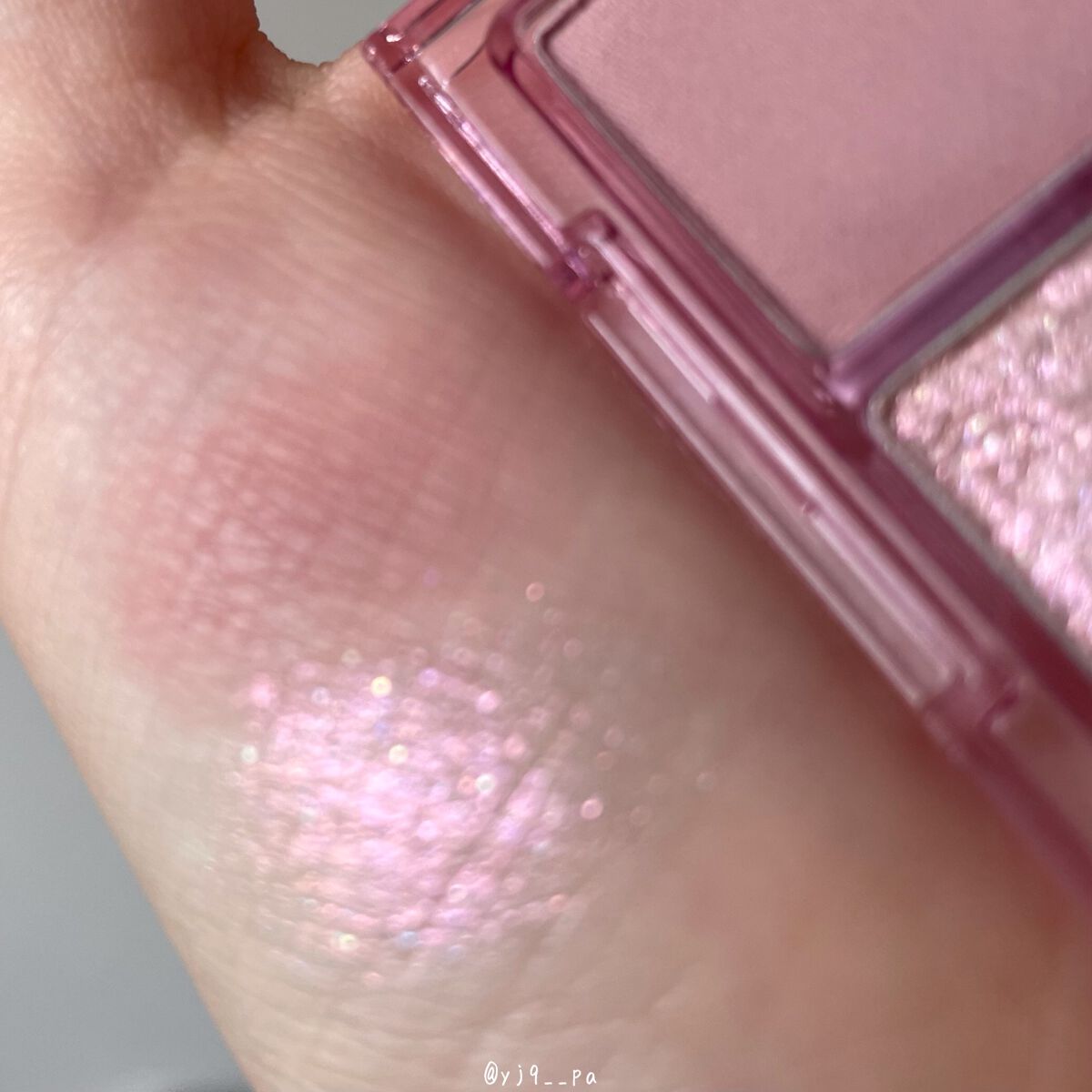 Little Bitty Moment Shadow/lilybyred/アイシャドウパレットを使ったクチコミ（3枚目）