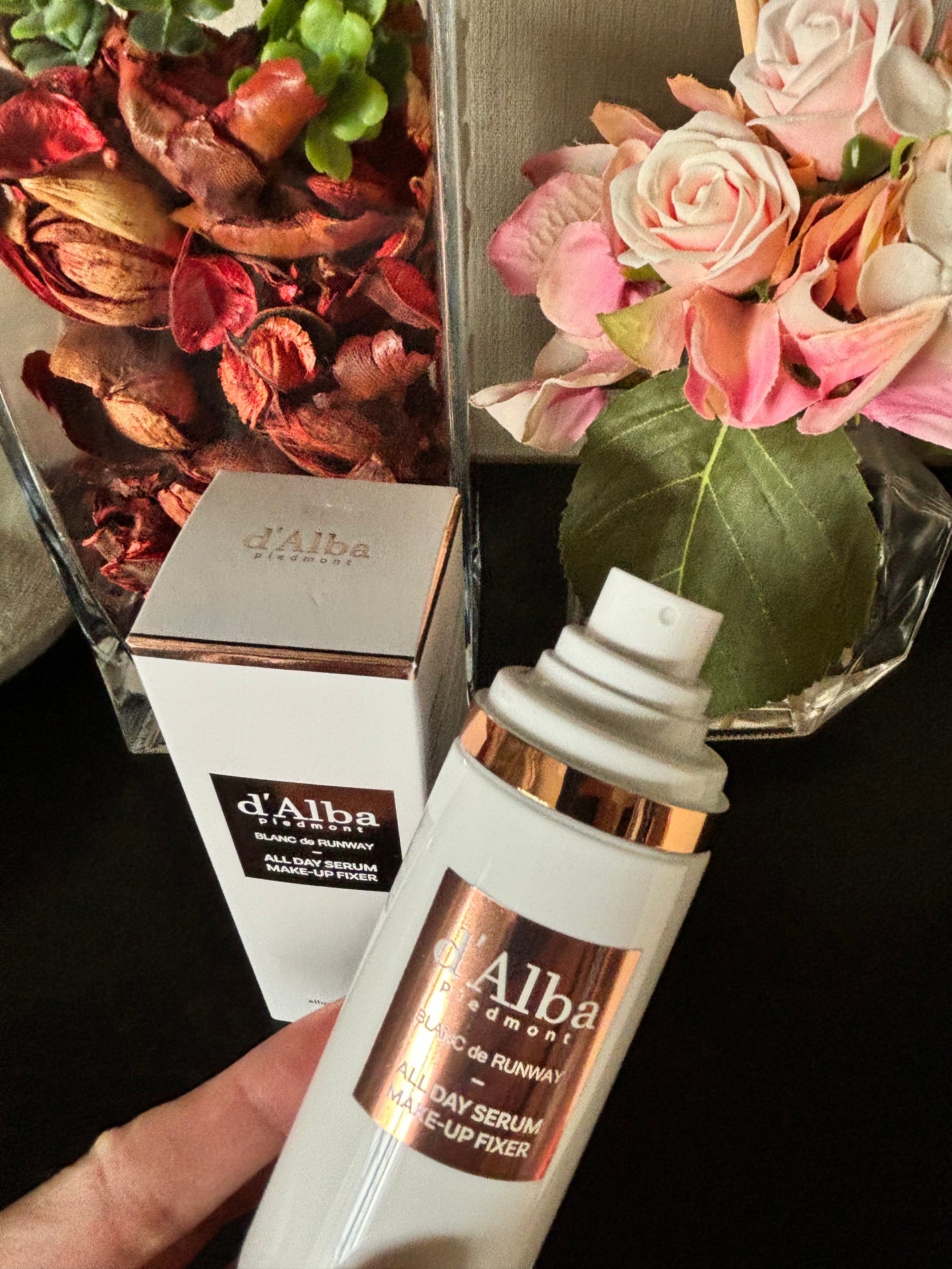 オールデイセラムメイクアップフィクサー/ダルバ/フィックスミストを使ったクチコミ(2枚目)