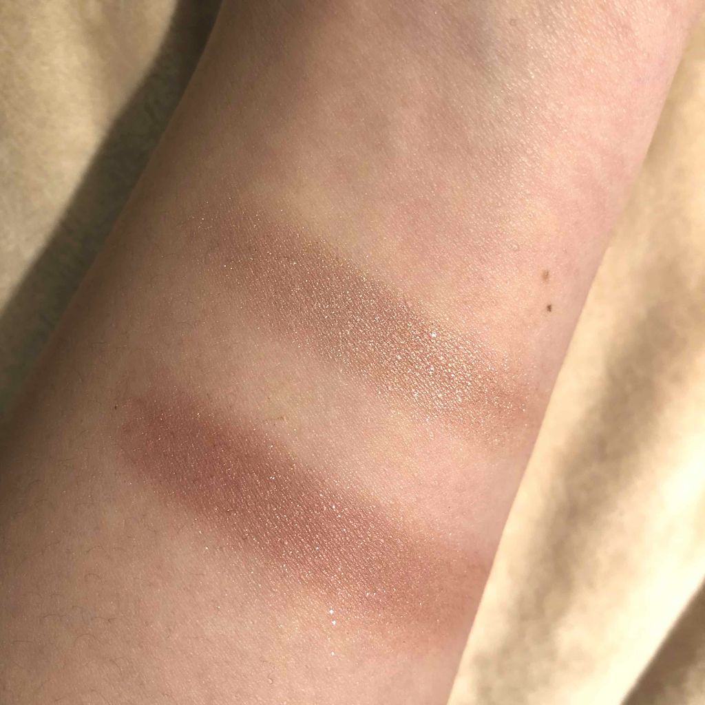 シャドーカスタマイズ/MAJOLICA MAJORCA/単色アイシャドウを使ったクチコミ(2枚目)