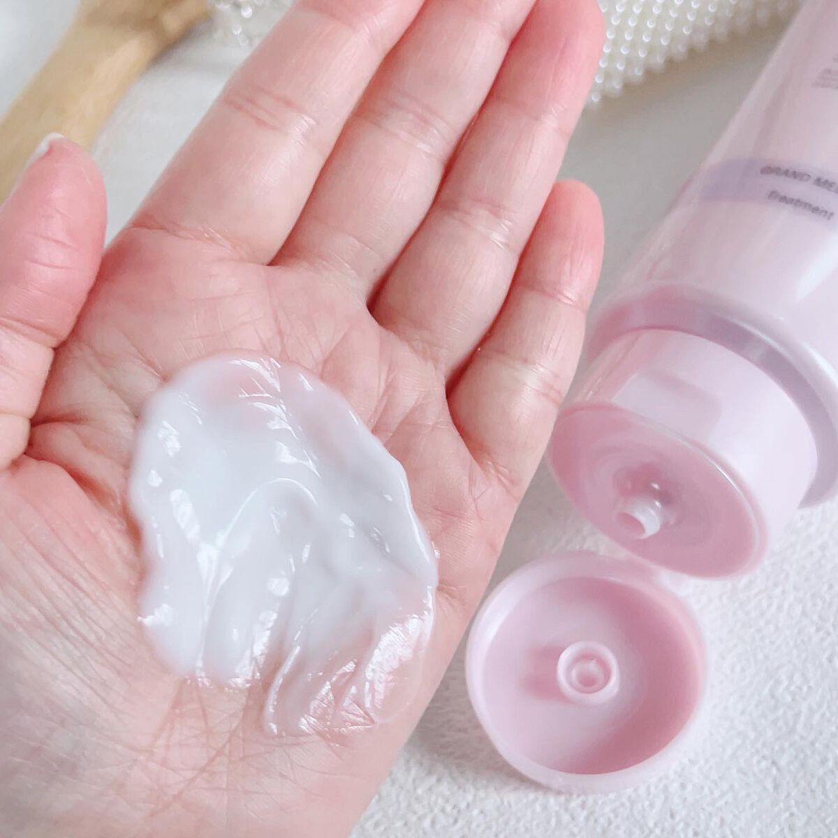 フローディア シャンプー グランメロウ/FLOWDIA/サロンシャンプーを使ったクチコミ(8枚目)