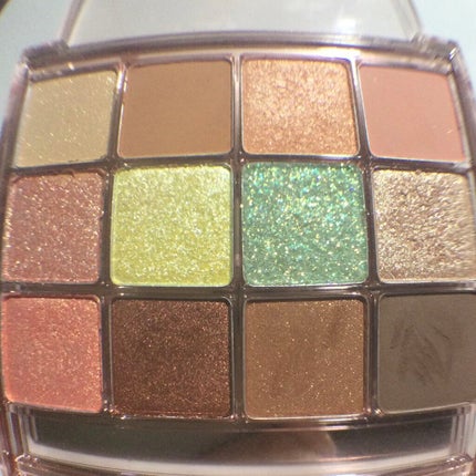 グラムチェンジマルチパレット 03 コーラルブーケ/A.BLACK/マルチパレットを使ったクチコミ(2枚目)