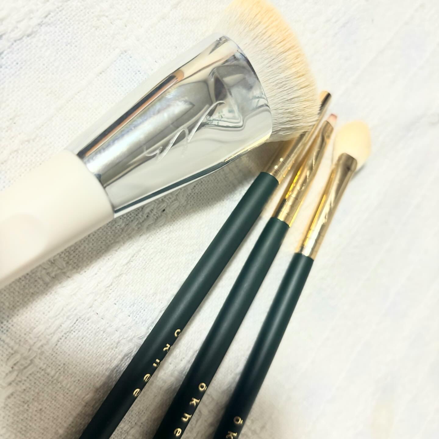 okhee 白玉ファンデーションブラシ/SOOA DOR/メイクブラシを使ったクチコミ（2枚目）