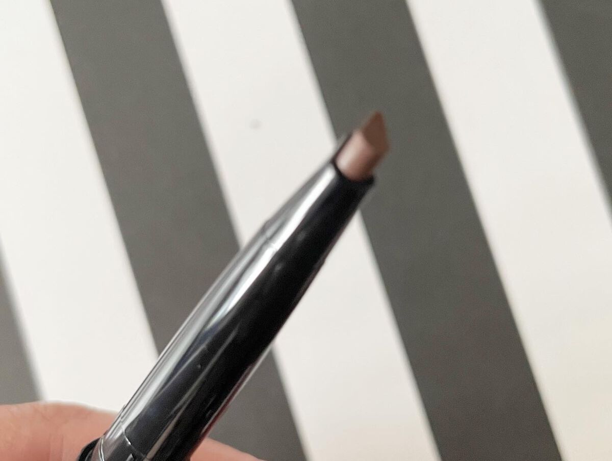 ファッションブロウ パウダーインペンシル N/MAYBELLINE NEW YORK/アイブロウペンシルを使ったクチコミ(2枚目)