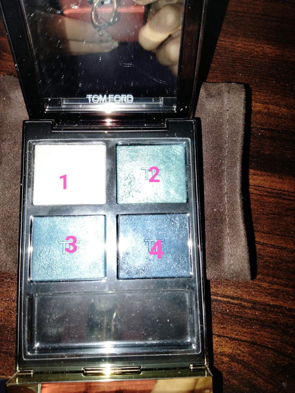 アイ カラー クォード/TOM FORD BEAUTY/アイシャドウパレットを使ったクチコミ（2枚目）