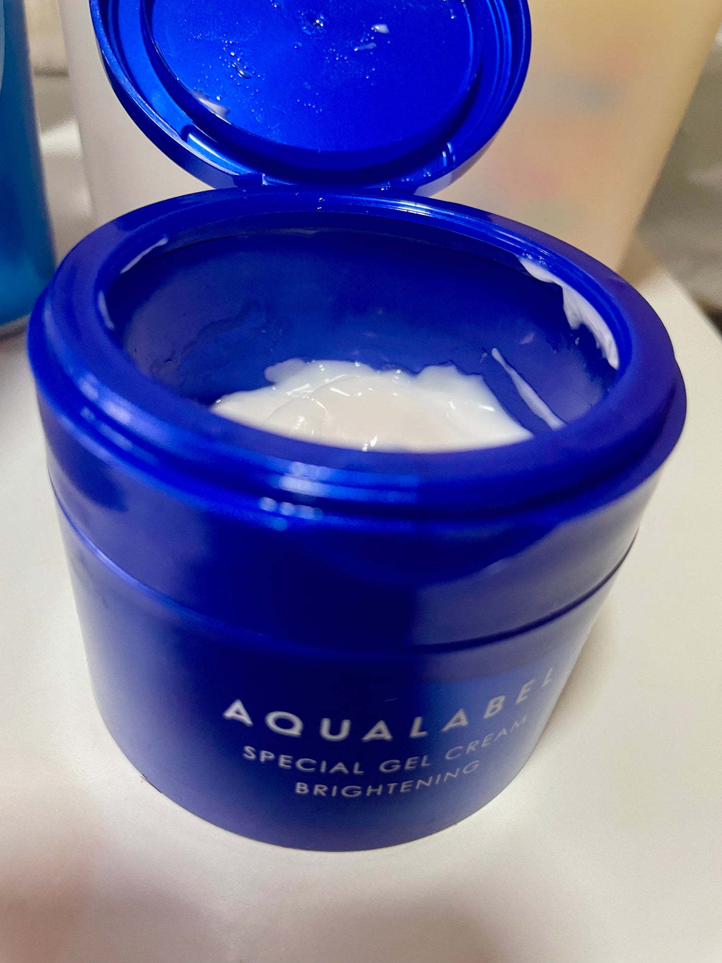 スペシャルジェルクリーム EX (ブライトニング) /アクアレーベル/オールインワン化粧品を使ったクチコミ(1枚目)