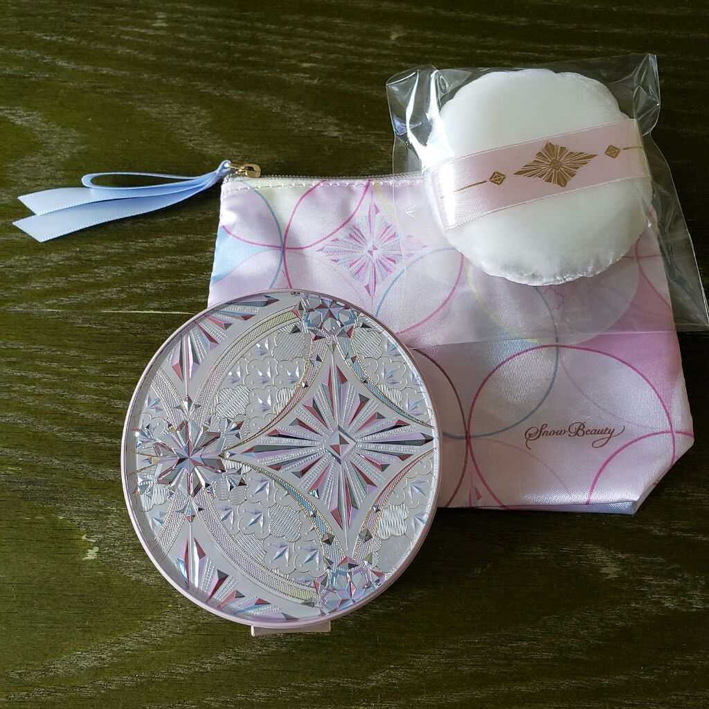 スノービューティー ホワイトニング フェースパウダー 2018/スノービューティー/プレストパウダーを使ったクチコミ(1枚目)