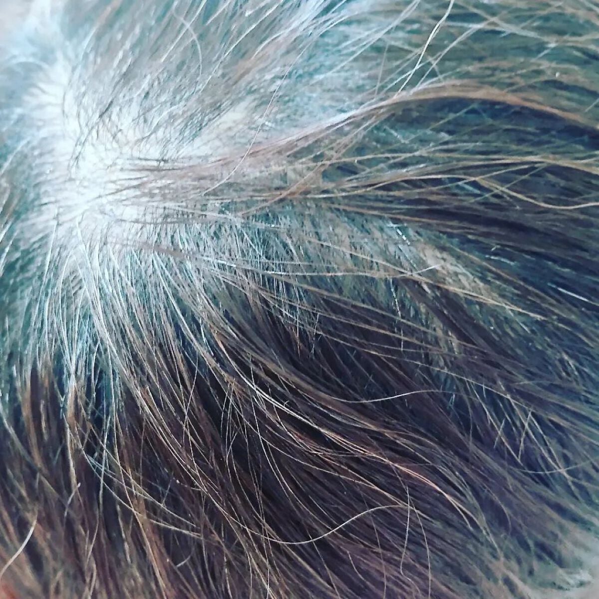 アホ毛フィクサー/アイケイ/ヘアバームを使ったクチコミ(5枚目)