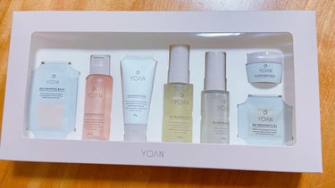 3ヶ月くらい前に購入したYOAN トライアルセット☺️❣️
今使っている化粧品があるので使うまで時間が空いてしまいましたがやっと！！使ってみました！！

感想は、、
すっごく楽しみにしていたのですが
け