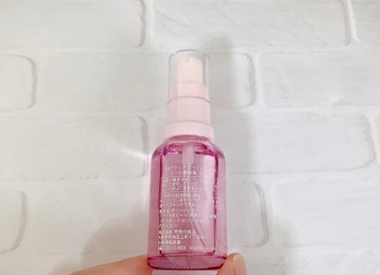 Detclear DETクリア ブライト&ピール ピーリングジェリー<いちごみるくの香り>のクチコミ「角質ケアの研究を続けてきた「DETクリア」から新提案🎉こすらない✨与える角質ケアアイテムが新発.....」(2枚目)