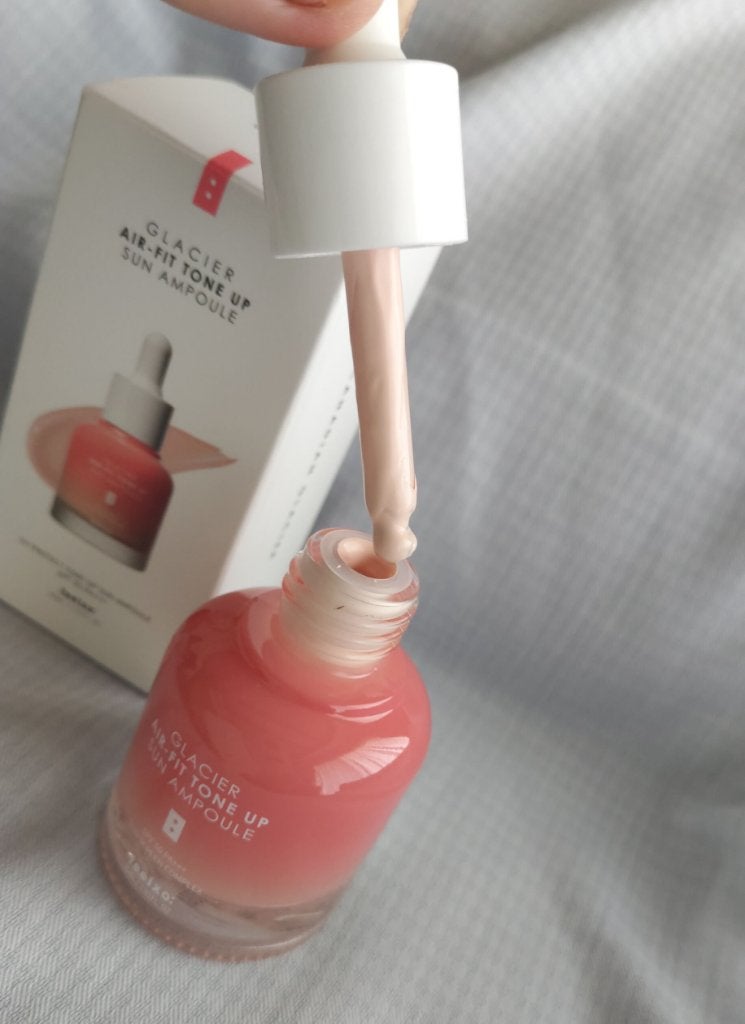 ピルソ グラシアエアフィットトーンアップサンアンプル SPF50 PA+++/feelxo/化粧下地を使ったクチコミ(3枚目)