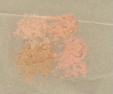 プリズム・リーブル/GIVENCHY/ルースパウダーを使ったクチコミ(2枚目)