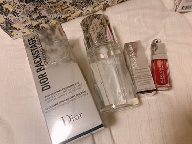 Dior
ブラシ クレンザー

ディオール アディクト リップ グロウ オイル
012
ローズウッド