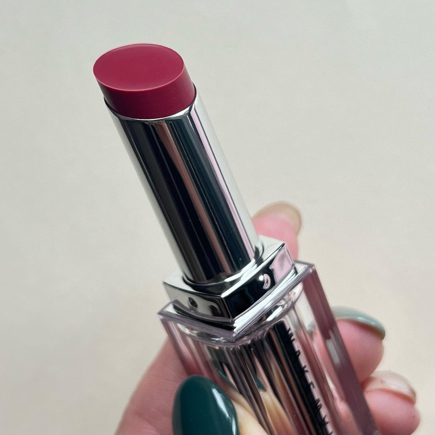 小針桃奈 on LIPS 「.ひと塗りでぷるんっと📢ブライトサマー/ブライトスプリング接..」(5枚目)