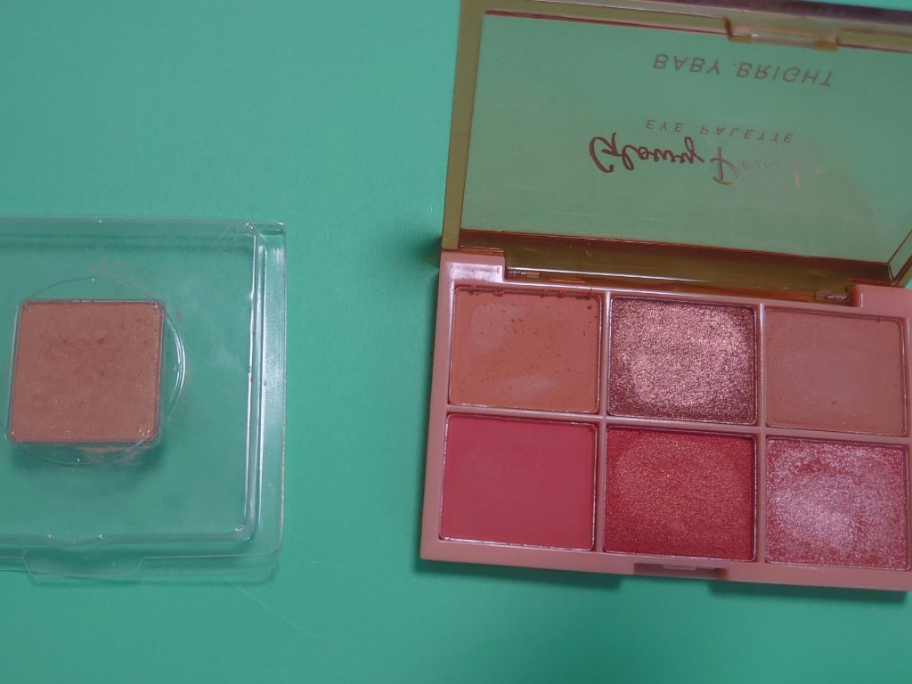 ナチュラルアイカラー シャインオレンジ/ルアモ/単色アイシャドウを使ったクチコミ（2枚目）