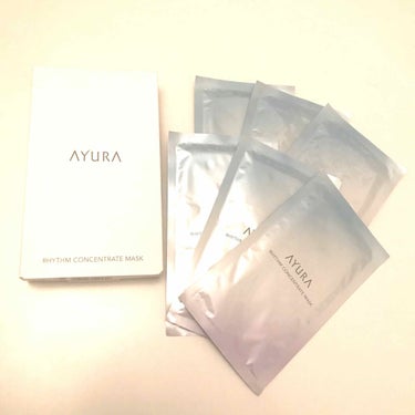 AYURA 
リズムコンセントレートマスク
6枚入り ¥6000 + tax

2018年 下半期 マキアのベストコスメ
マスク部門で👑1位👑

たまたまベスコス発表の日にデパート行ったので1箱購入で1