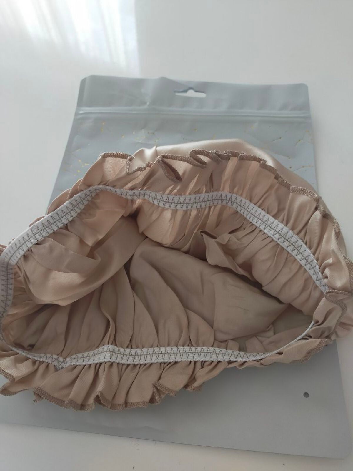 シルク ナイトキャップ(ゴム紐)/COCOSILK/ヘアケアグッズを使ったクチコミ(2枚目)