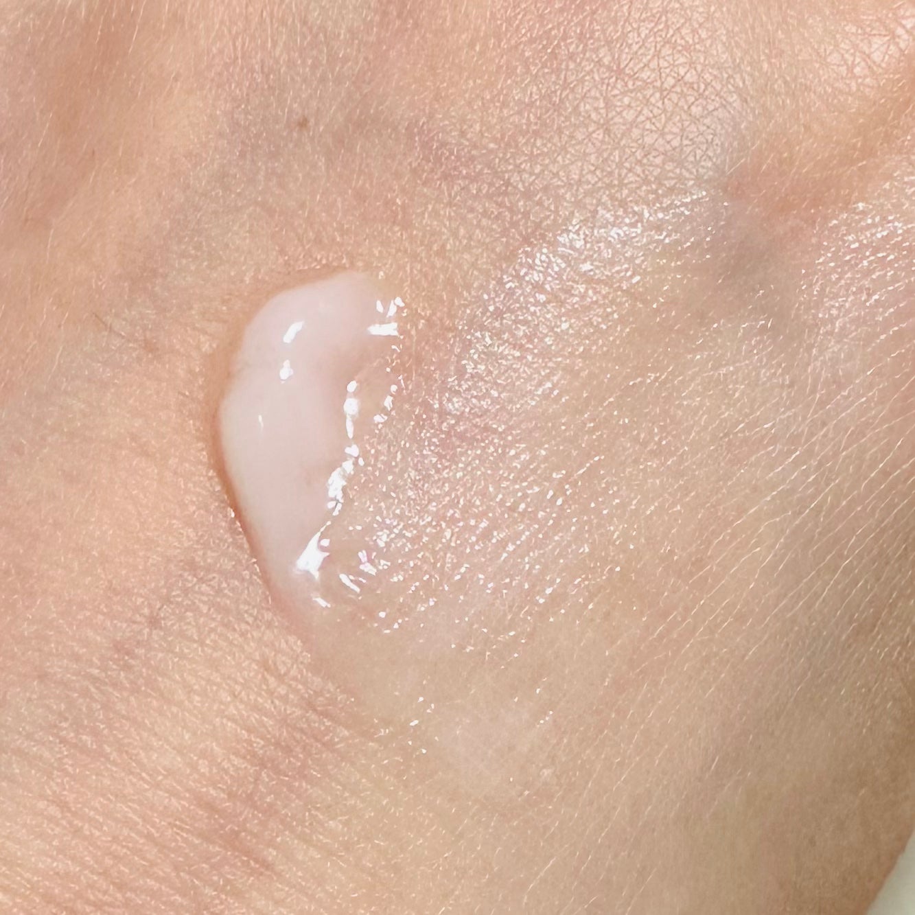 クレ・ド・ポー ボーテ ヴォワールマティフィアンリサン/クレ・ド・ポー ボーテ/化粧下地を使ったクチコミ(3枚目)