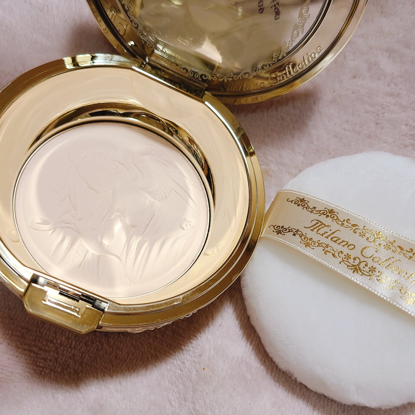 みみ on LIPS 「こんばんは🌛お久しぶりですです。憧れのミラコレお迎えしました♡..」(2枚目)