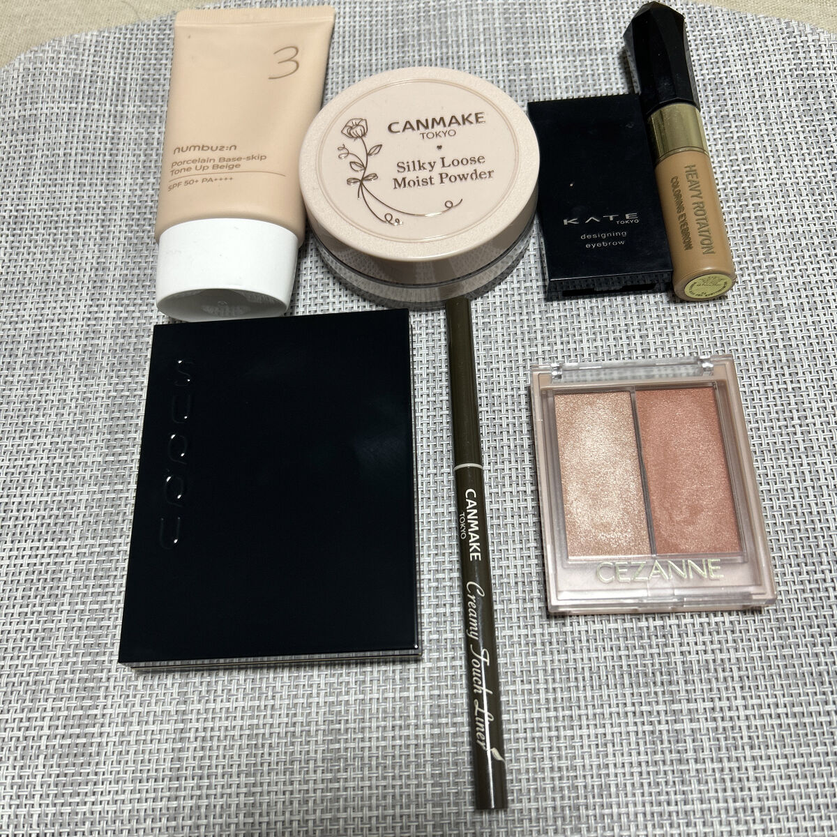 カラーリングアイブロウ/ヘビーローテーション/眉マスカラを使ったクチコミ（1枚目）