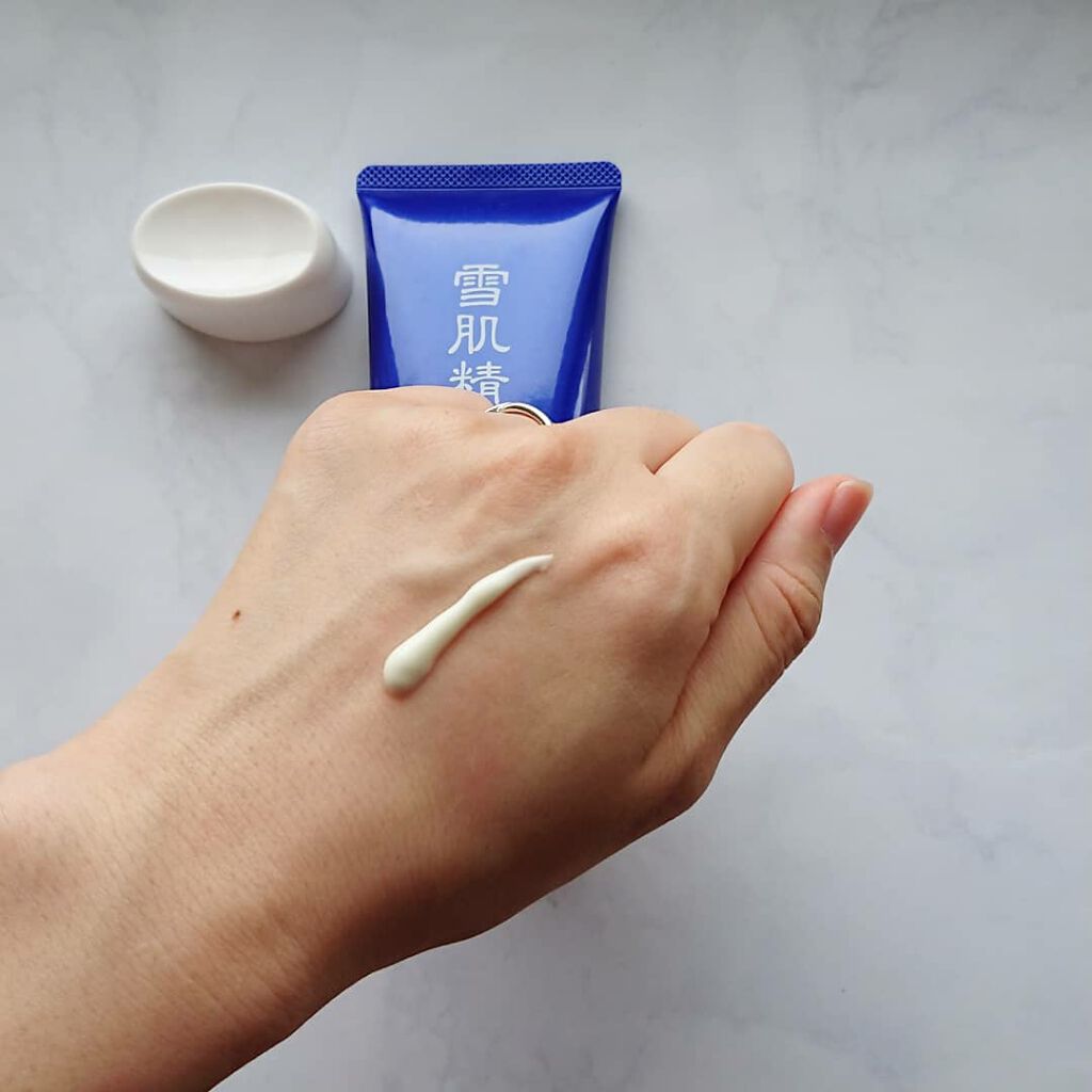 ホワイト UV ジェル/雪肌精/日焼け止めジェルを使ったクチコミ（2枚目）