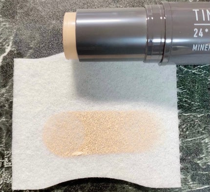 TIME SECRET ミネラルエッセンス BBのクチコミ「TIME SECRETミネラルエッセンス BB❤︎.*
1本で4役のBB効果のあるスティック.....」(3枚目)