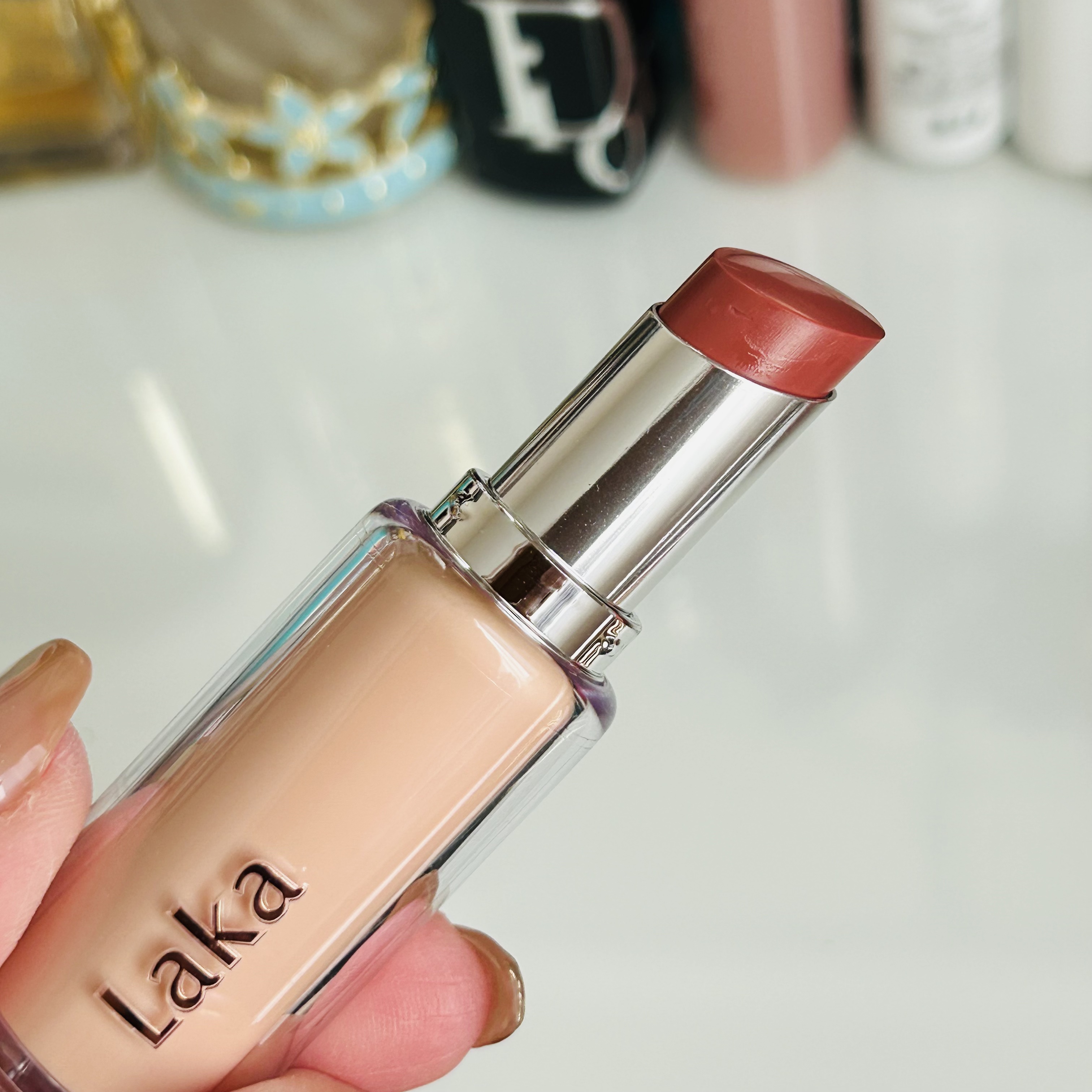 ボンディンググロウリップスティック/Laka/口紅を使ったクチコミ（2枚目）
