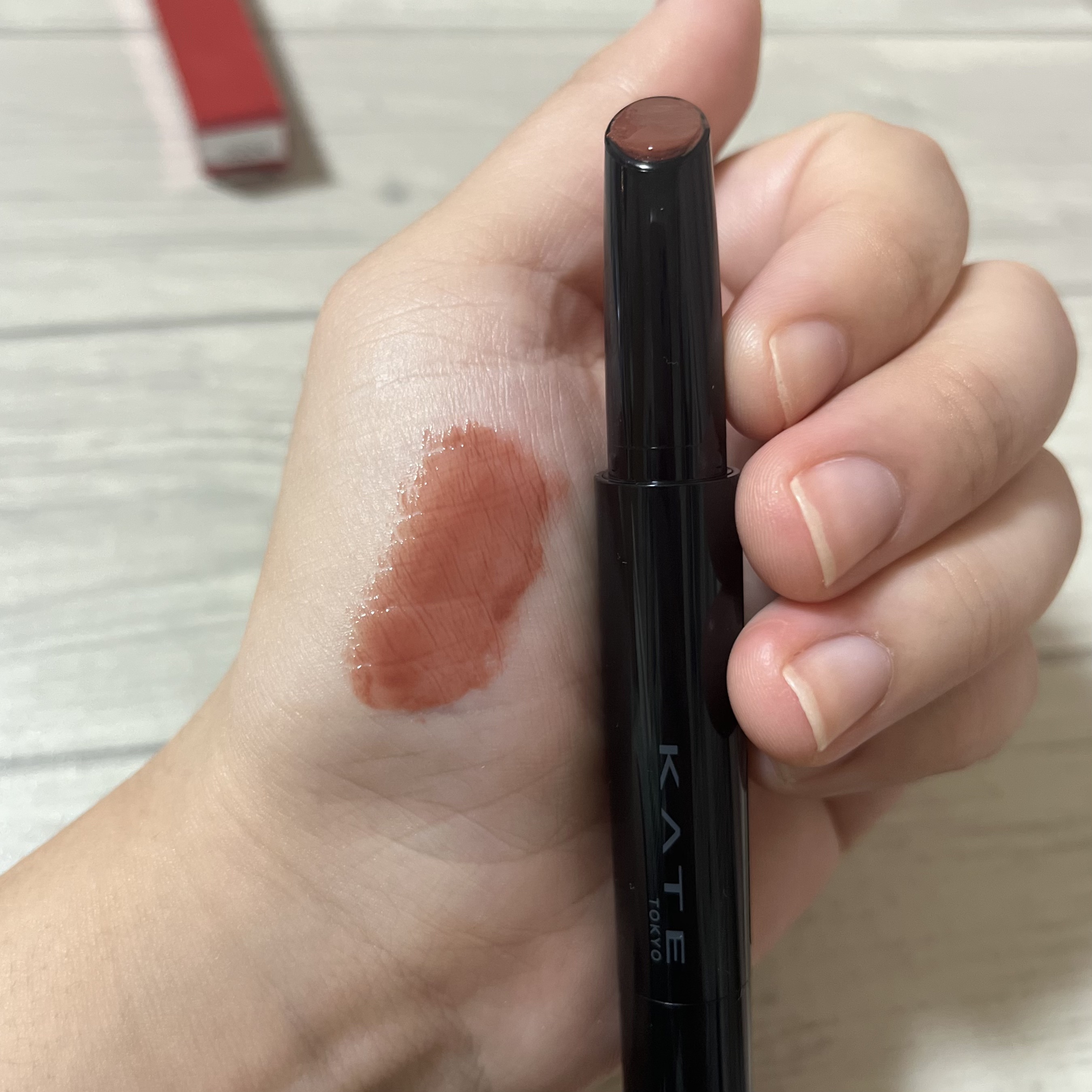 ケイト リップモンスター ツヤバース/KATE/口紅を使ったクチコミ（2枚目）