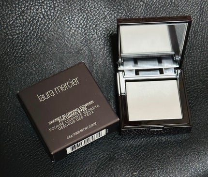 シークレット ブラーリング パウダー フォー アンダー アイズ/ローラ メルシエ/プレストパウダーを使ったクチコミ(1枚目)