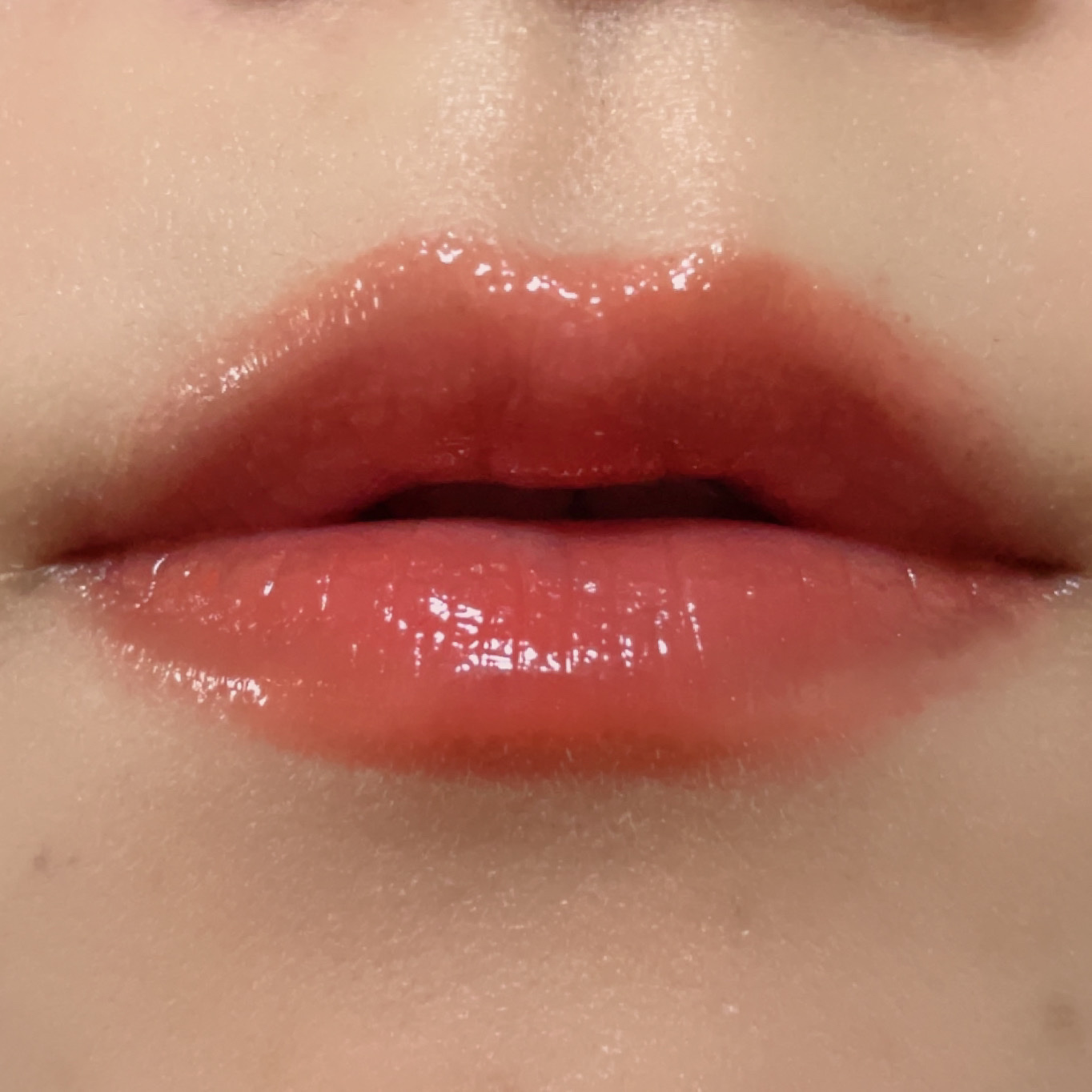 カラーリンググレイズ 02 Sunset Glow/LUNASOL/パウダーチークを使ったクチコミ（3枚目）