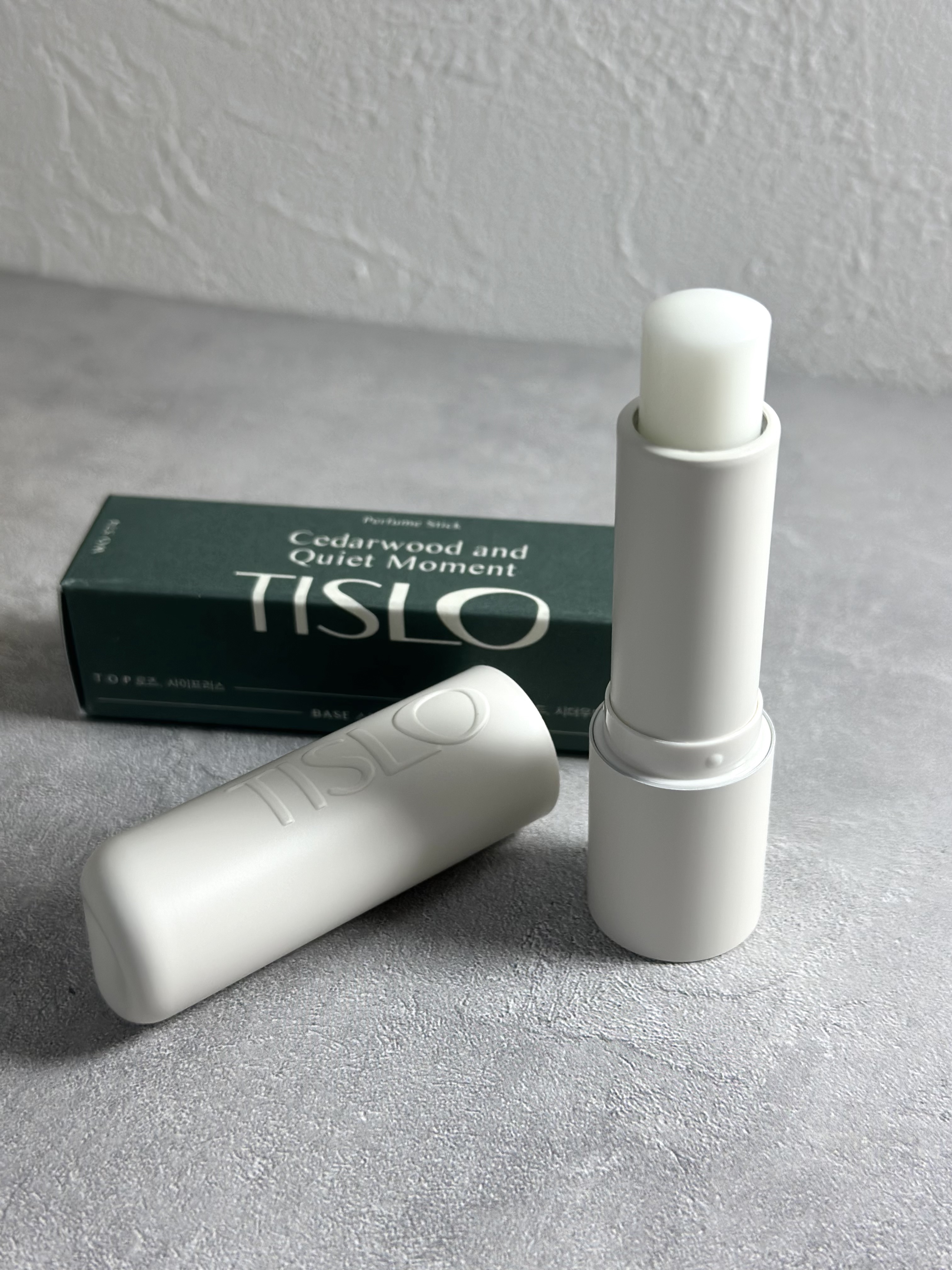 Cedarwood and Quiet Moment/Hand Cream/TISLO/ハンドクリームを使ったクチコミ（2枚目）