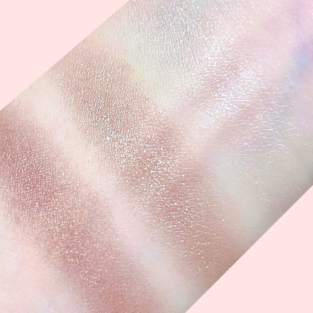 トーンアップアイシャドウ/CEZANNE/アイシャドウパレットを使ったクチコミ(3枚目)