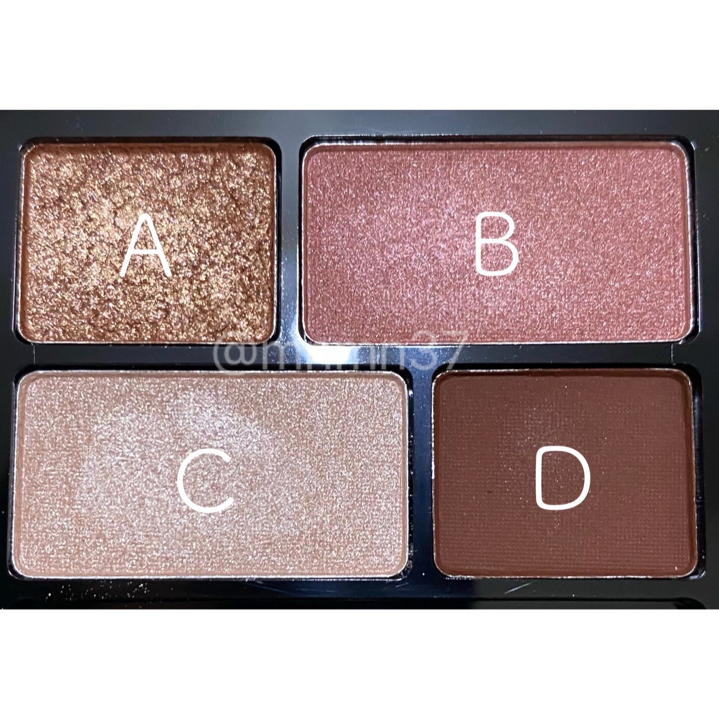 リラクシーアイシャドウ/GENE TOKYO/アイシャドウパレットを使ったクチコミ(3枚目)