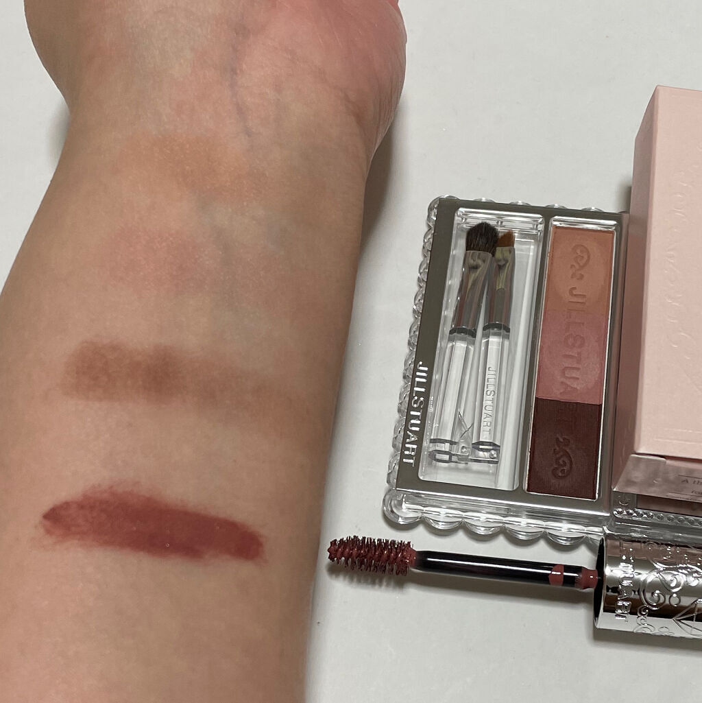 ジルスチュアート ムースブロウマスカラ/JILL STUART/眉マスカラを使ったクチコミ（2枚目）