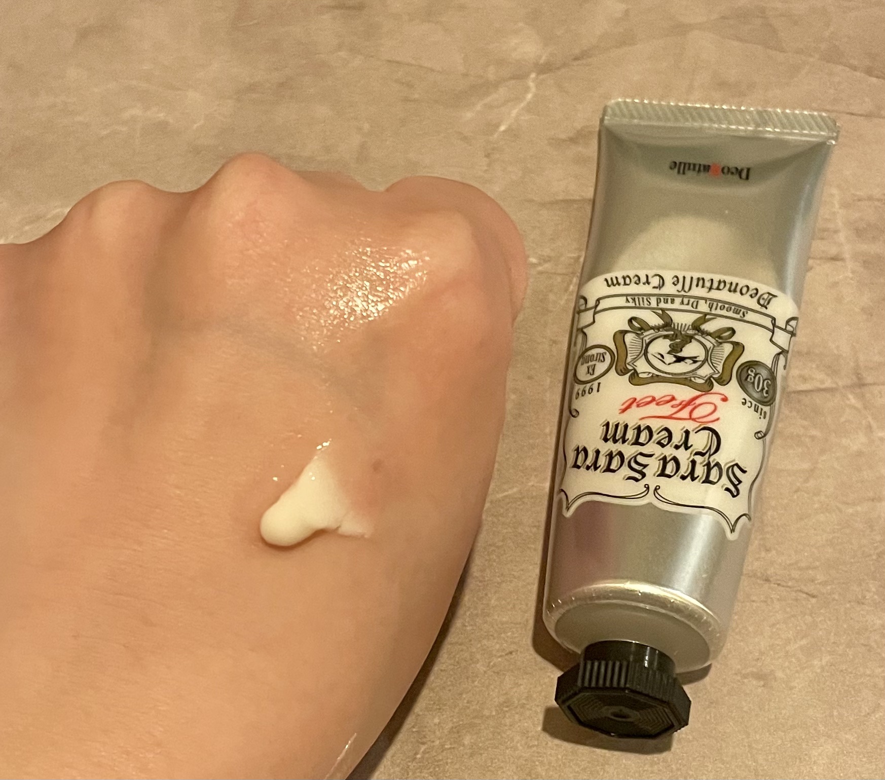 薬用足指さらさらクリーム/デオナチュレ/デオドラント・制汗剤を使ったクチコミ（3枚目）