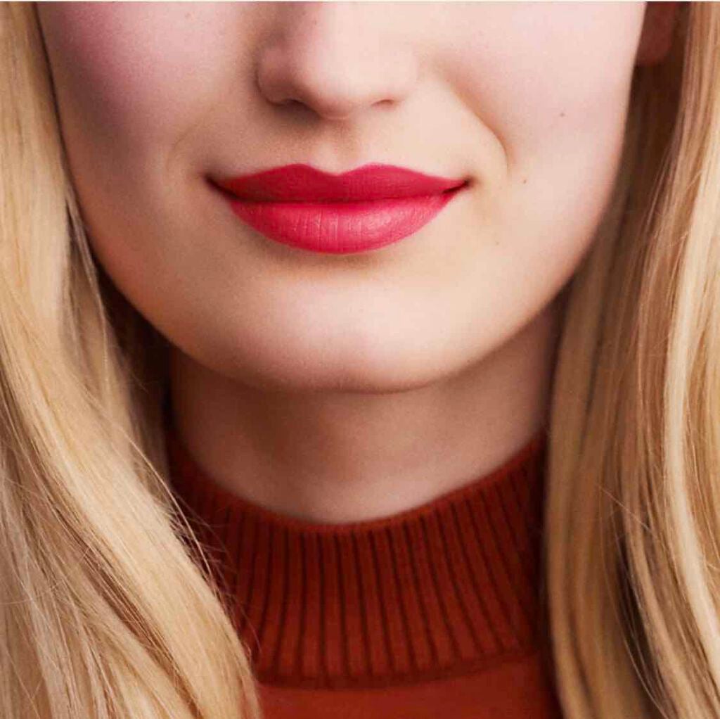 〈ルージュ・エルメス〉 ルージュ ア レーヴル サティネ/エルメス/口紅を使ったクチコミ(3枚目)