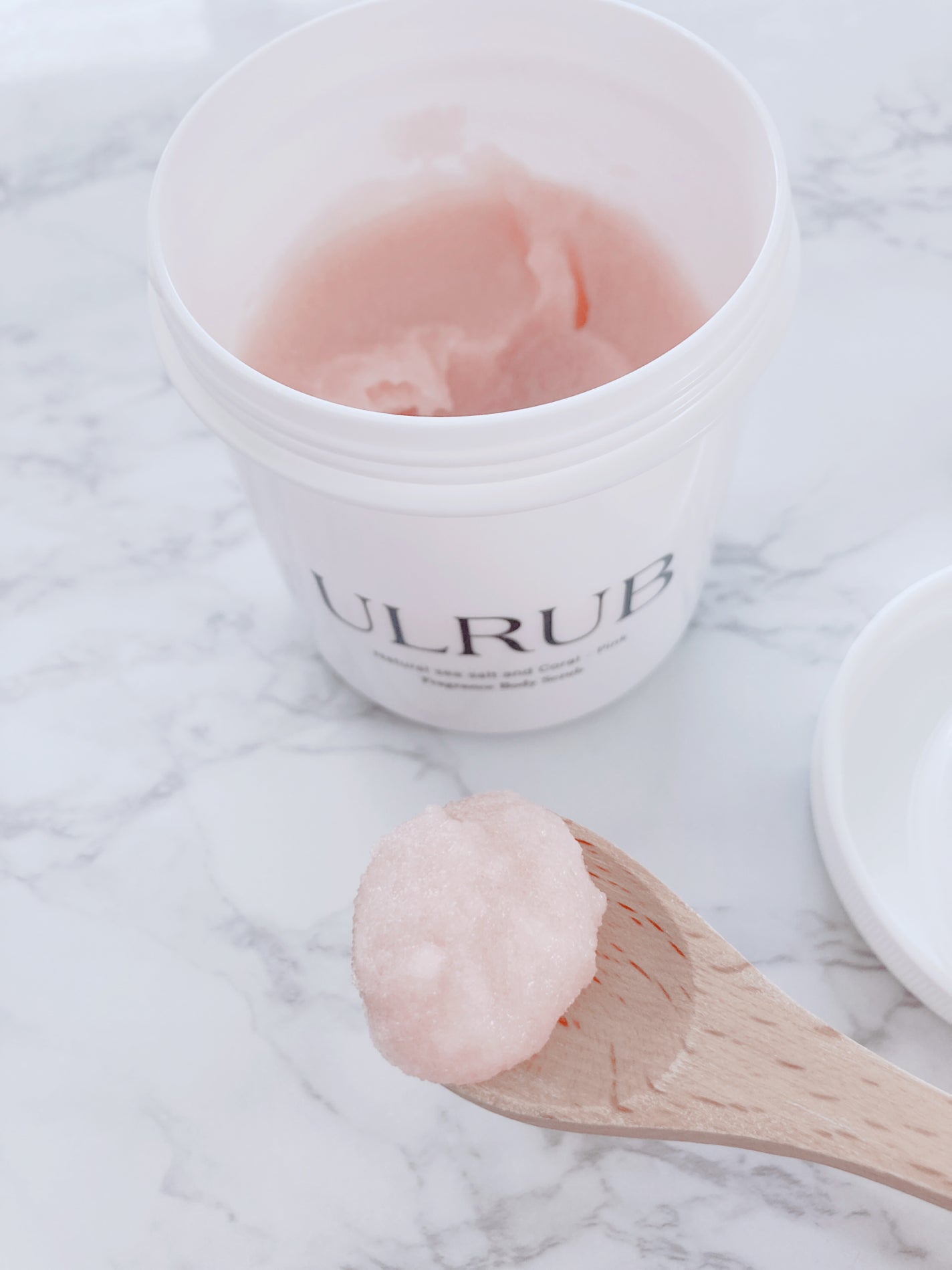 ボディスクラブ Pink Musk/ULRUB/ボディスクラブを使ったクチコミ(2枚目)