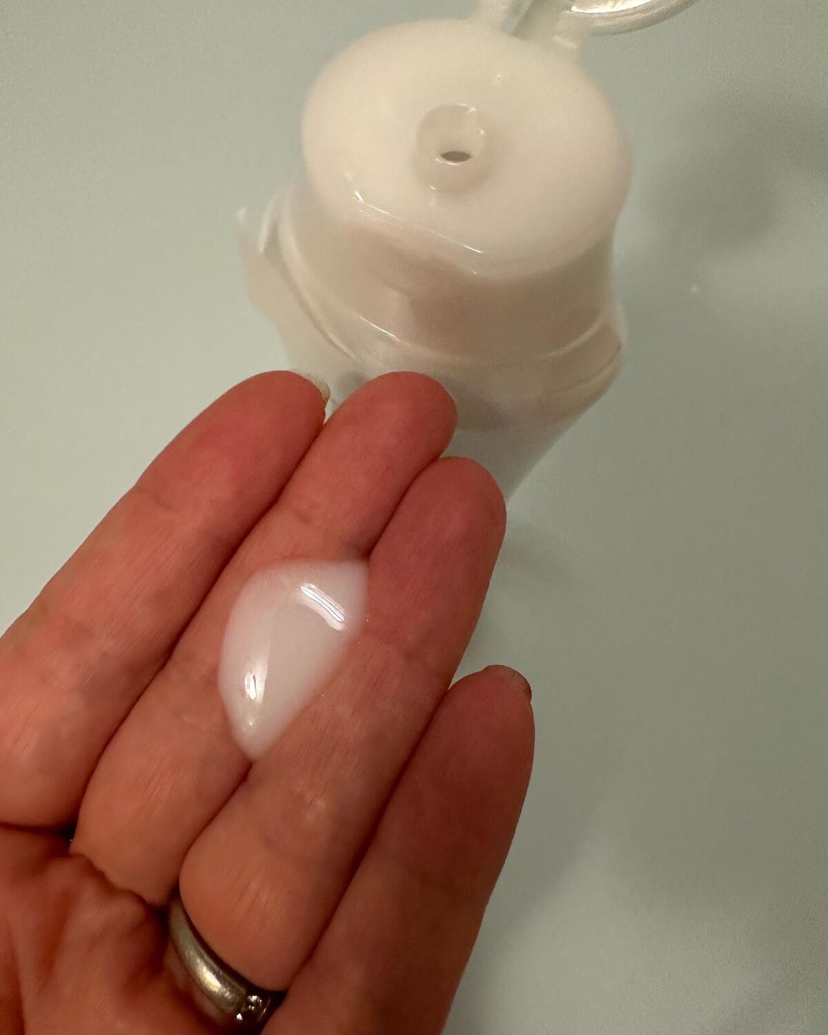 うるおいローション/シンプルバランス/オールインワン化粧品を使ったクチコミ(2枚目)