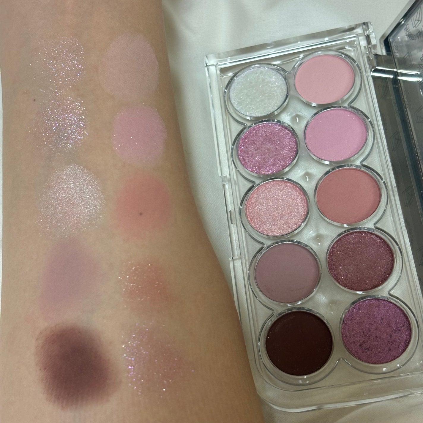 ライトオンアイズシャドウパレット/ルミル/アイシャドウパレットを使ったクチコミ(5枚目)