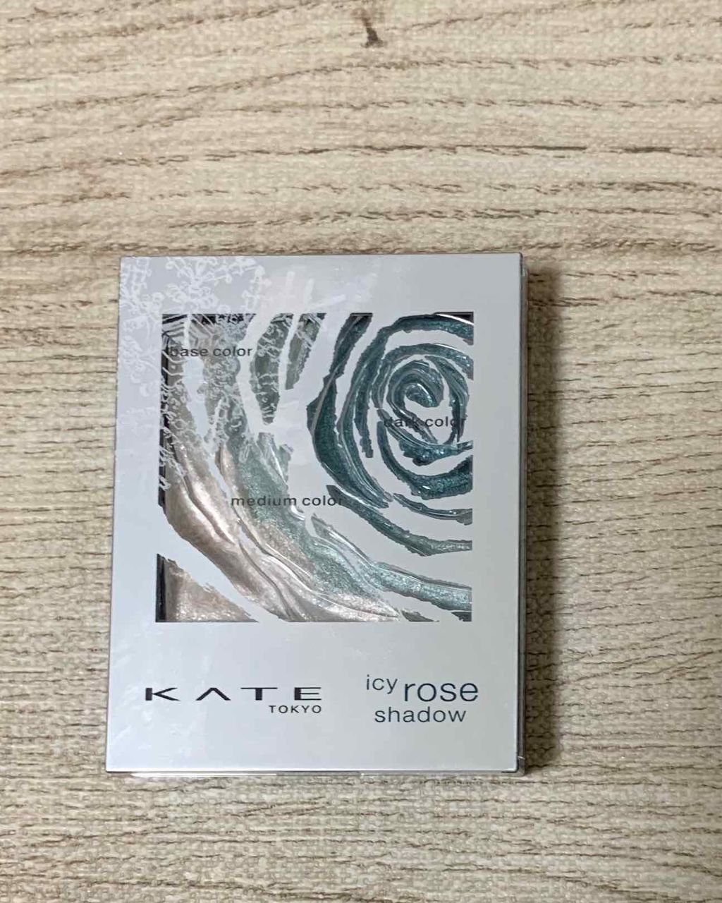 アイシーローズシャドウ/KATE/アイシャドウパレットを使ったクチコミ（2枚目）