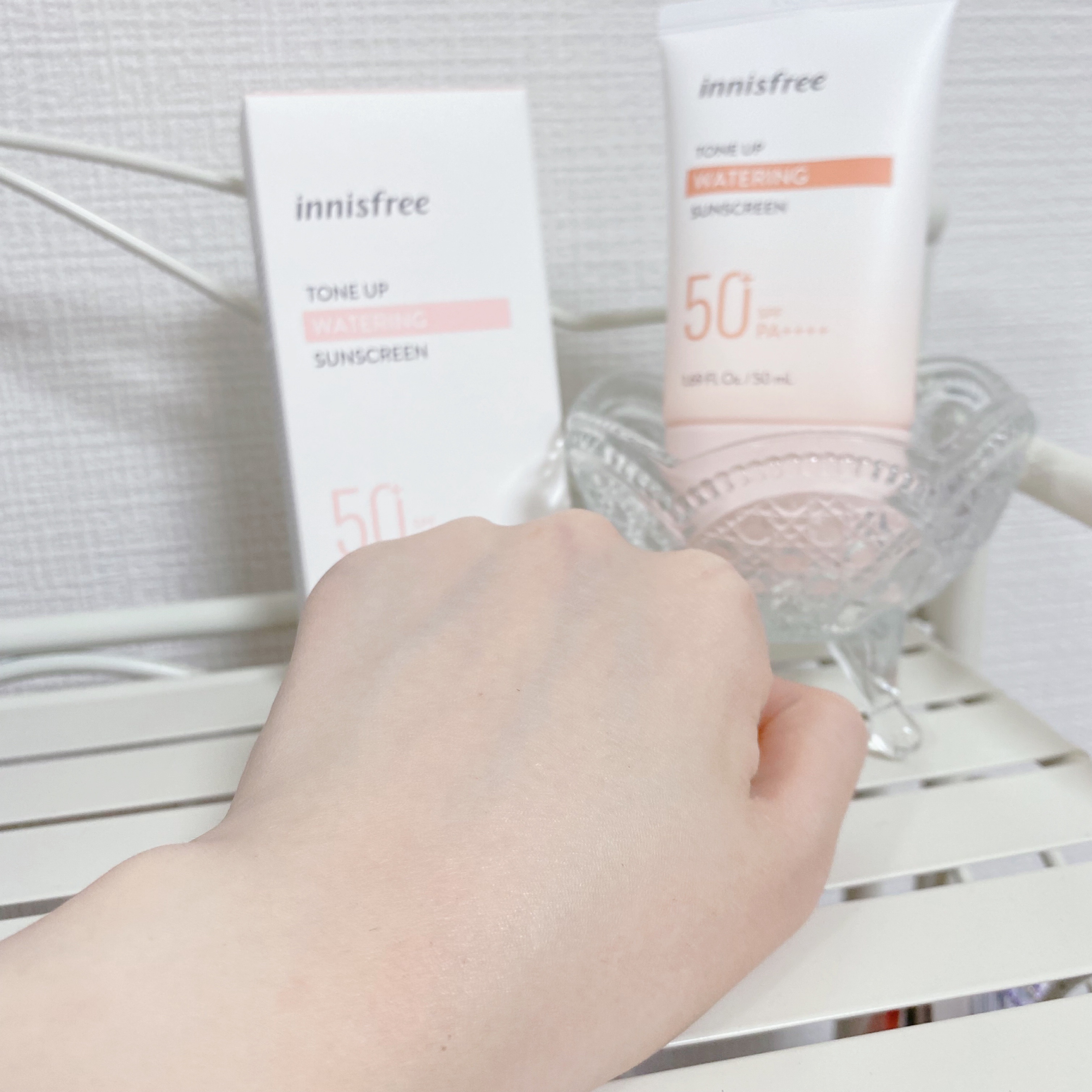 トーンアップ ウォータリング サンスクリーン/innisfree/日焼け止め・UVケアを使ったクチコミ（3枚目）