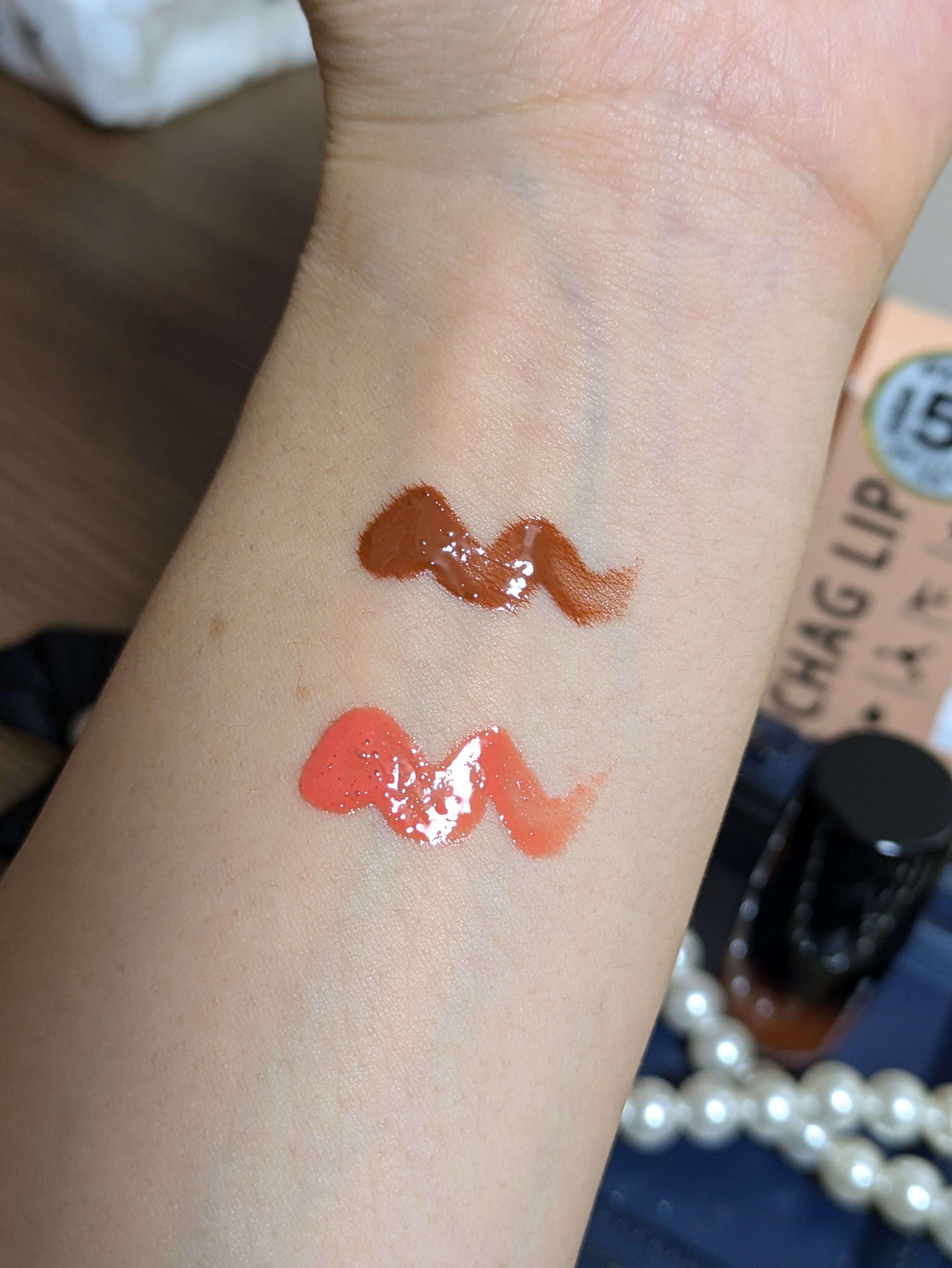 ジュエリアプレミアム チャグリップ 03 杏仁ピーチ/ジュエリアプレミアム/リップグロスを使ったクチコミ（2枚目）