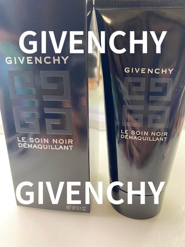 GIVENCHY ソワン ノワール メイクアップ リムーバー EXのクチコミ「GIVENCHYソワン ノワール メイクアップ リムーバー EX


巷では諭吉クレンジングと.....」（1枚目）