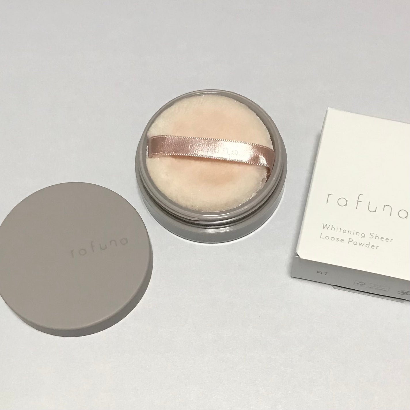 ホワイトニングシアルースパウダー/rafuna/ルースパウダーを使ったクチコミ(6枚目)