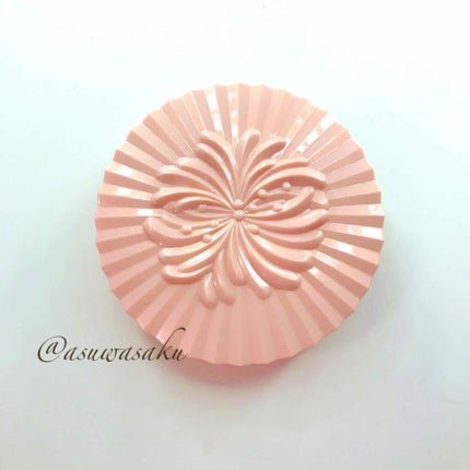 セッティング パウダー/PAUL & JOE BEAUTE/プレストパウダーを使ったクチコミ(2枚目)