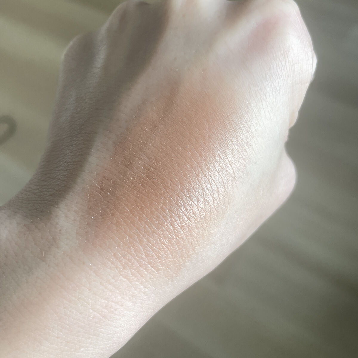 トーン タッチ アイズ 05 柔紬 -YAWATSUMUGI/SUQQU/単色アイシャドウを使ったクチコミ（2枚目）