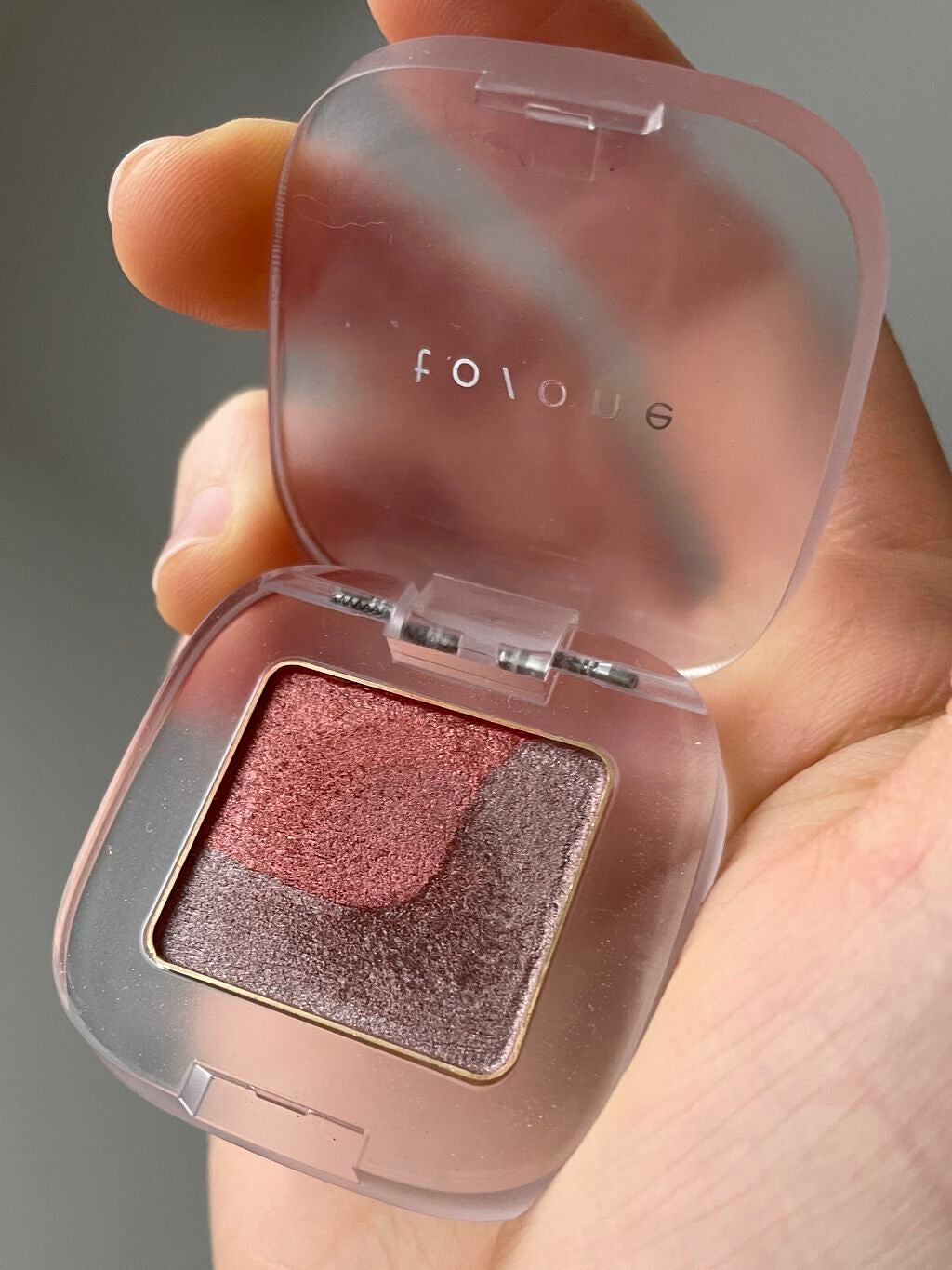 ペタル フロート アイシャドウ/to/one/アイシャドウパレットを使ったクチコミ(2枚目)