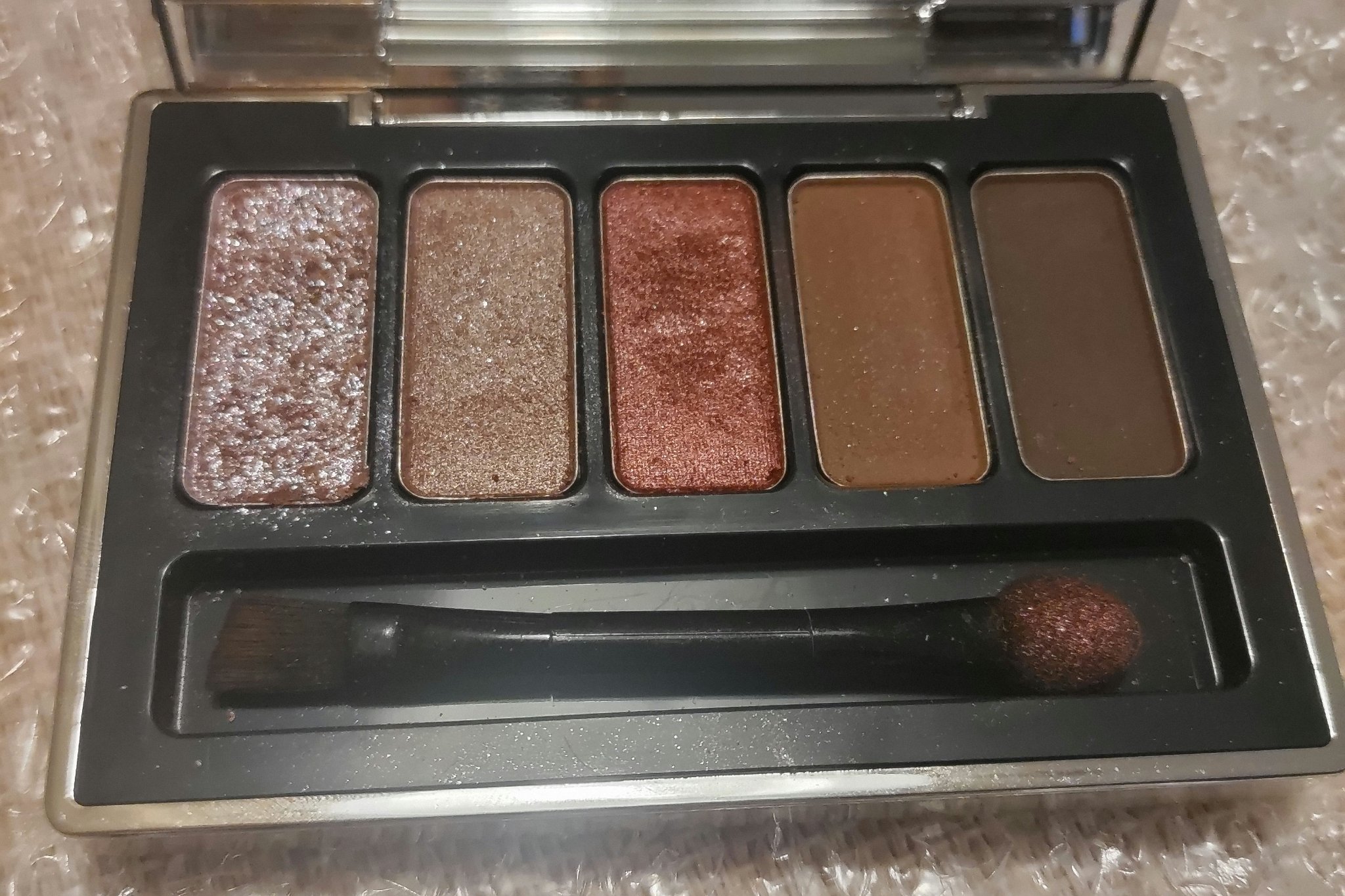 ジュエルアイカラーコレクション/Armuje/アイシャドウパレットを使ったクチコミ（1枚目）